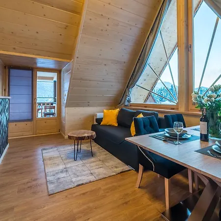 Delta Boutique Апартаменты *