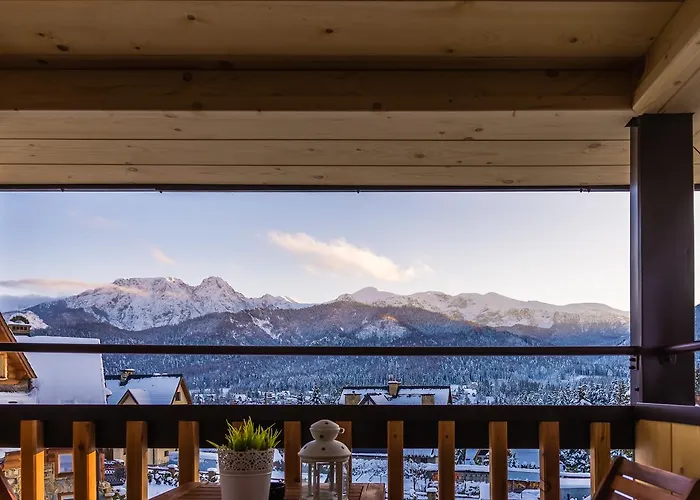 Delta Boutique كوشتيليسكا