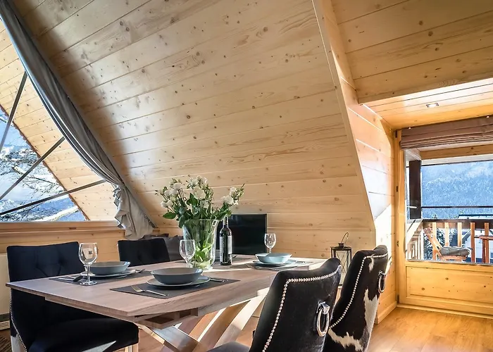 Delta Boutique كوشتيليسكا