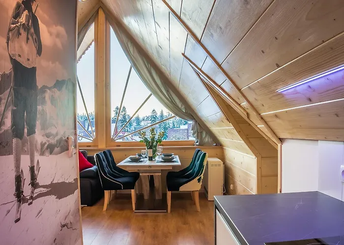 Delta Boutique كوشتيليسكا